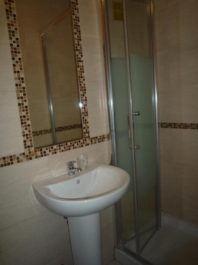 Lyonnais Ostello Nizza