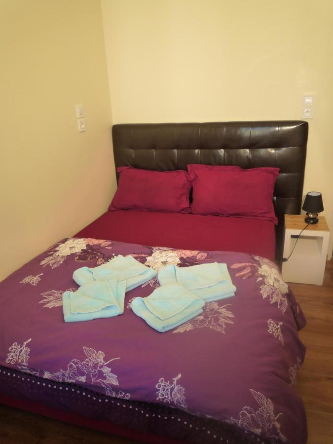 Hostal Lyonnais *